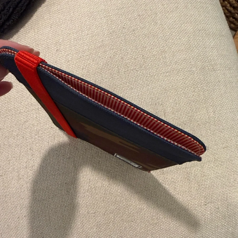 Herschel Camo Tablet Sleeve - Picture 2 of 5